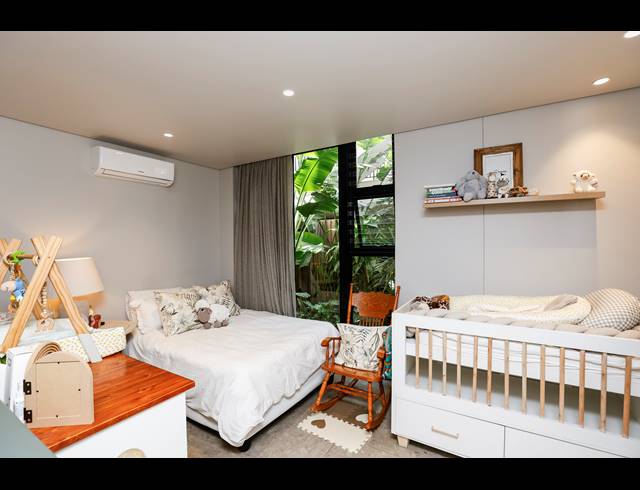 3 BEDROOM APARTMENT FOR SALE IN UMDLOTI BEACH
